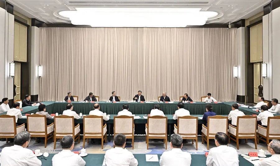 【前沿】儲能|習(xí)近平：加快發(fā)展風(fēng)電、光電等清潔能源，建設(shè)風(fēng)光火核儲一體化能源基地
